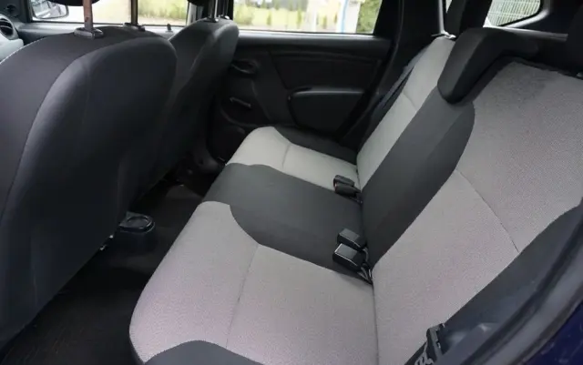 DACIA Duster 1.6 16V 4x2 Essentiel