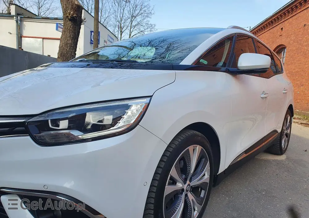 RENAULT Grand Scenic DCi 110 EDC Bose Edition