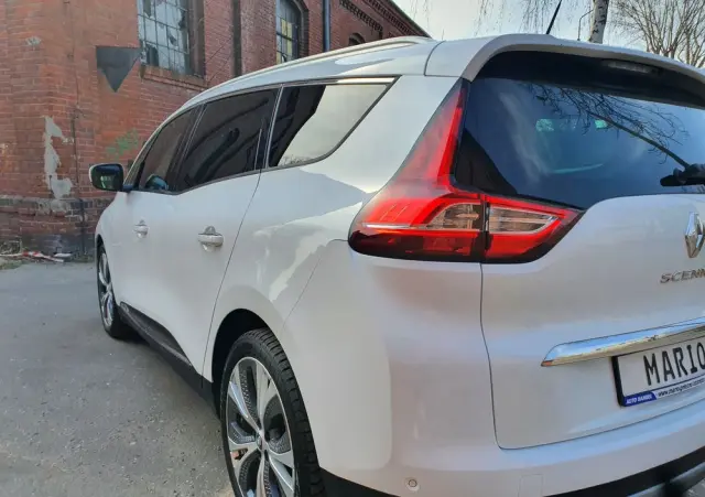 RENAULT Grand Scenic DCi 110 EDC Bose Edition