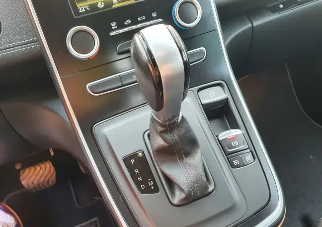 RENAULT Grand Scenic DCi 110 EDC Bose Edition