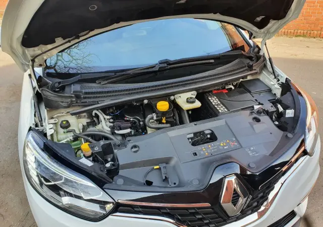 RENAULT Grand Scenic DCi 110 EDC Bose Edition