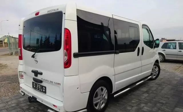 OPEL Vivaro 