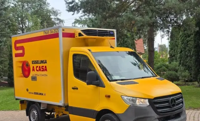 MERCEDES-BENZ Sprinter 