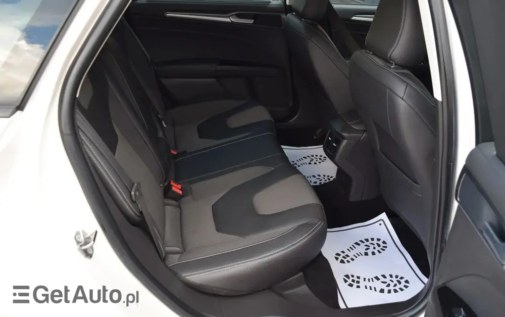 FORD Mondeo SW 2.0 TDCi Titanium PowerShift