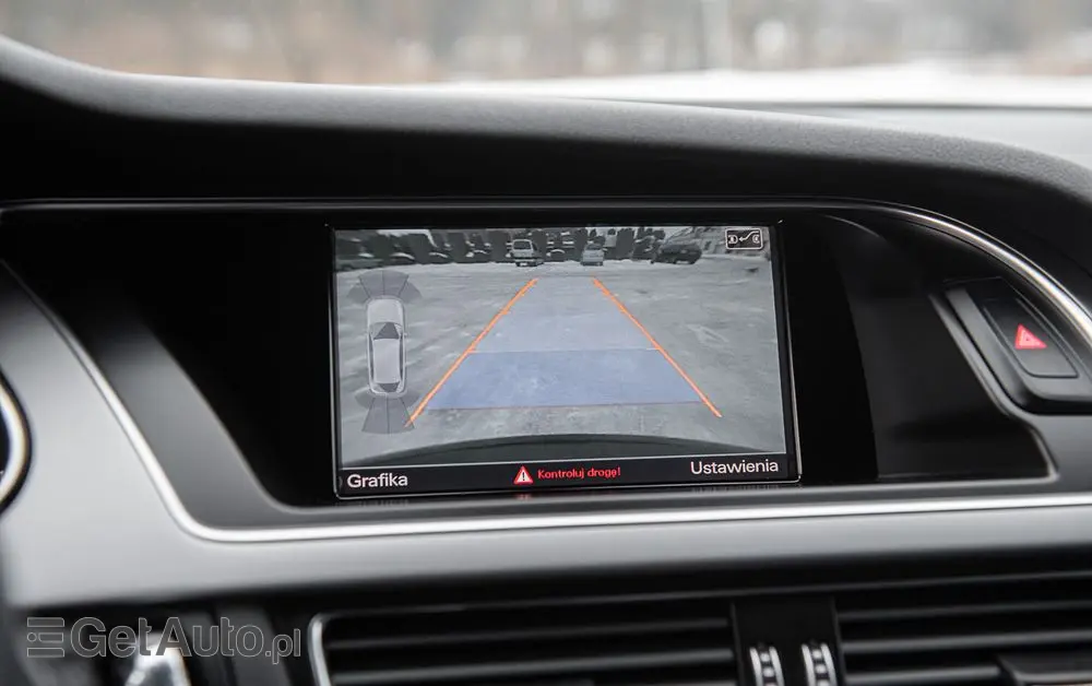 AUDI S4 Avant S tronic