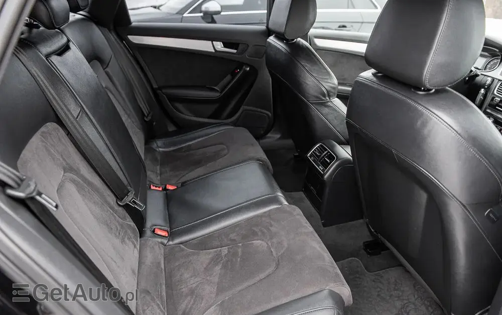 AUDI S4 Avant S tronic