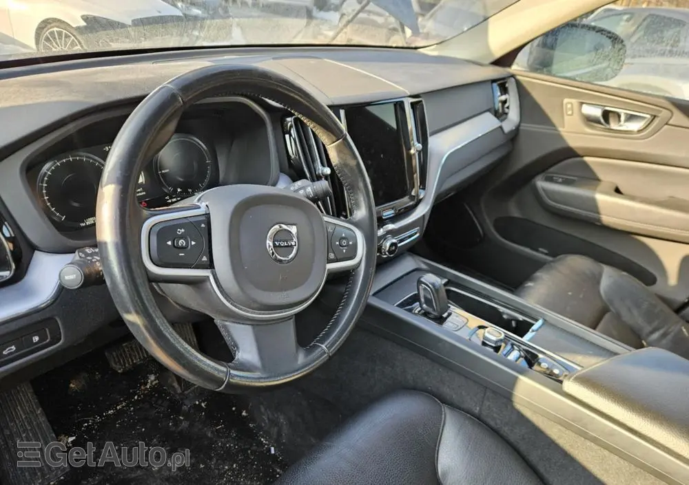 VOLVO XC 60 T6 AWD Recharge Geartronic Inscription Expression