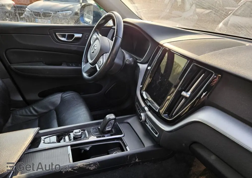 VOLVO XC 60 T6 AWD Recharge Geartronic Inscription Expression