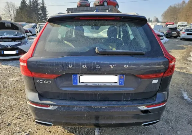 VOLVO XC 60 T6 AWD Recharge Geartronic Inscription Expression