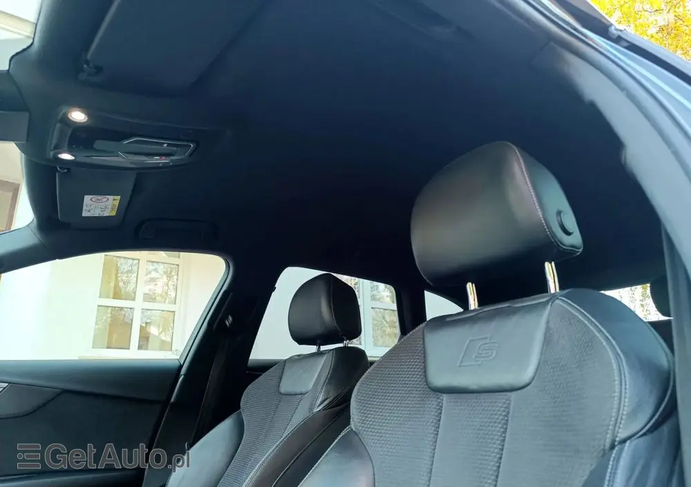 AUDI A4 Avant 2.0 TDI Sport S tronic