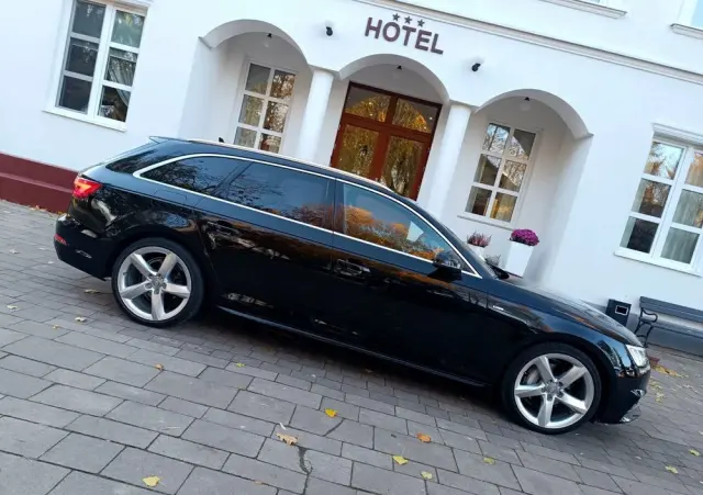 AUDI A4 Avant 2.0 TDI Sport S tronic