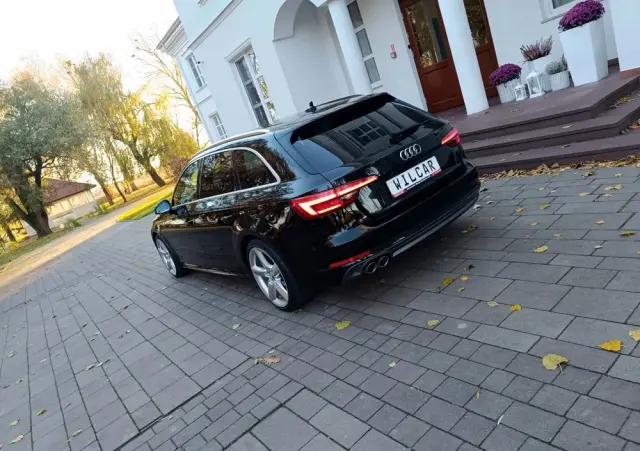 AUDI A4 Avant 2.0 TDI Sport S tronic