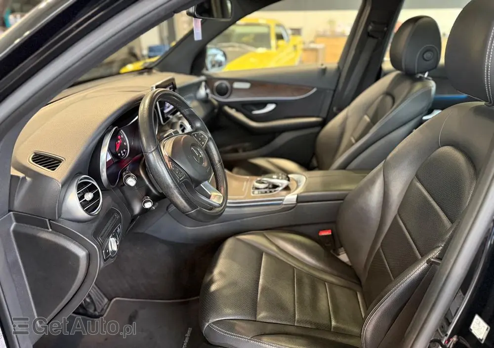 MERCEDES-BENZ GLC 220 d 4Matic 9G-TRONIC Exclusive