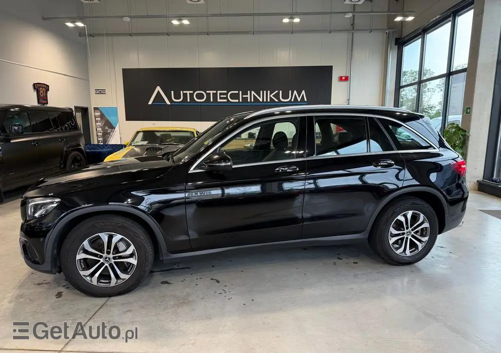 MERCEDES-BENZ GLC 220 d 4Matic 9G-TRONIC Exclusive
