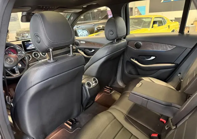 MERCEDES-BENZ GLC 220 d 4Matic 9G-TRONIC Exclusive