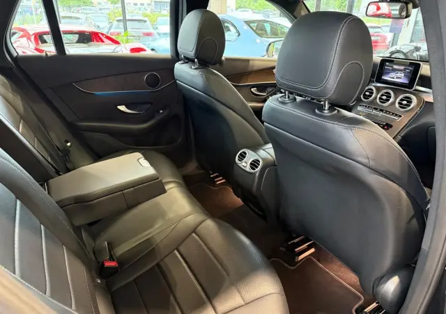 MERCEDES-BENZ GLC 220 d 4Matic 9G-TRONIC Exclusive