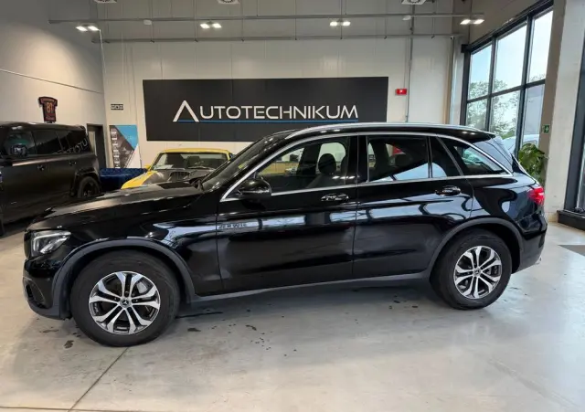 MERCEDES-BENZ GLC 220 d 4Matic 9G-TRONIC Exclusive