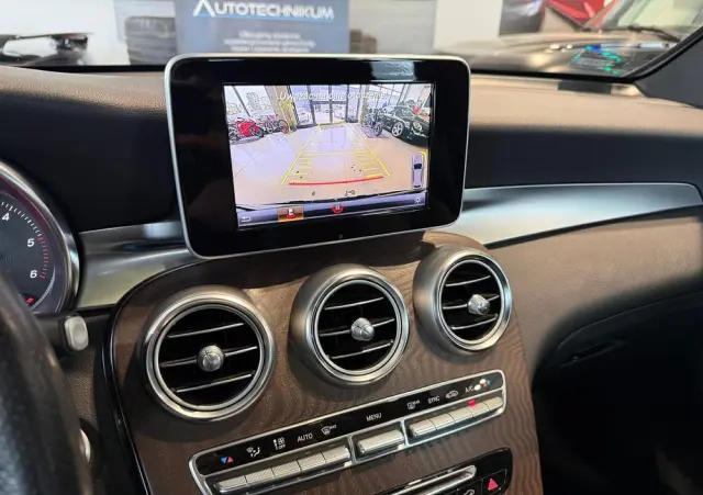MERCEDES-BENZ GLC 220 d 4Matic 9G-TRONIC Exclusive