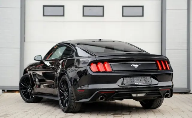FORD Mustang 2.3 Eco Boost