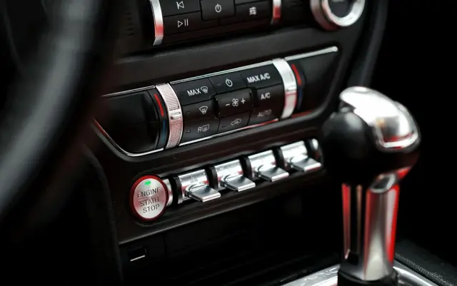 FORD Mustang 2.3 Eco Boost