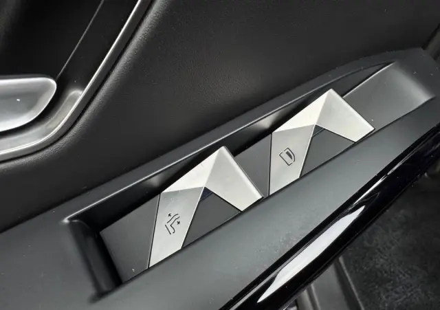 DS AUTOMOBILES DS 7 Crossback 