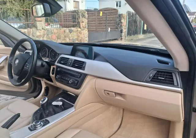 BMW 3GT 318d Luxury Line