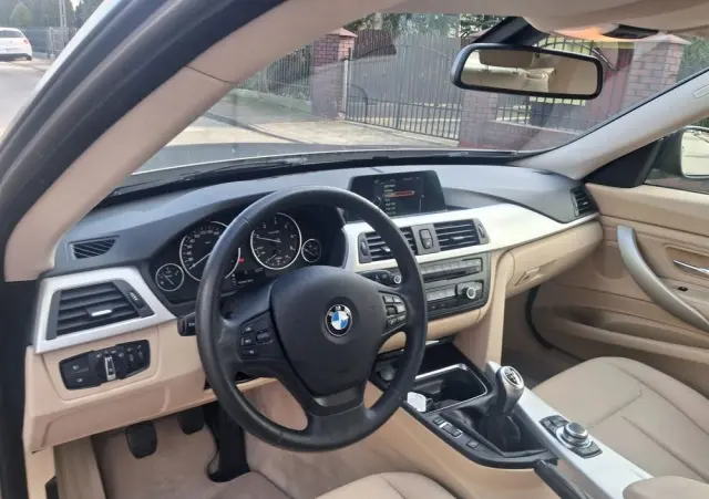 BMW 3GT 318d Luxury Line