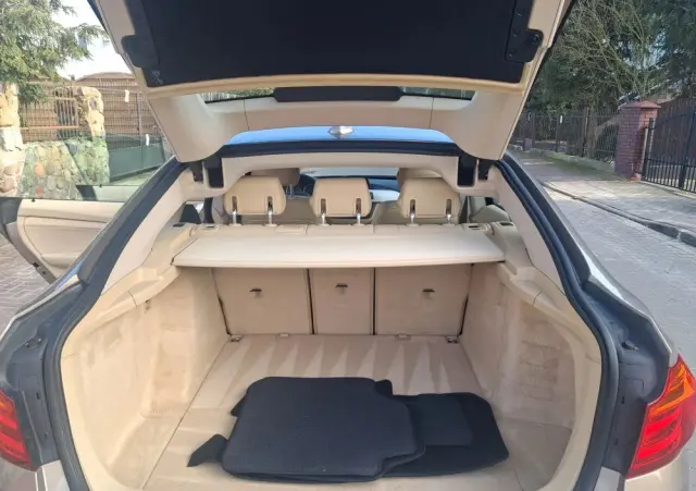 BMW 3GT 318d Luxury Line