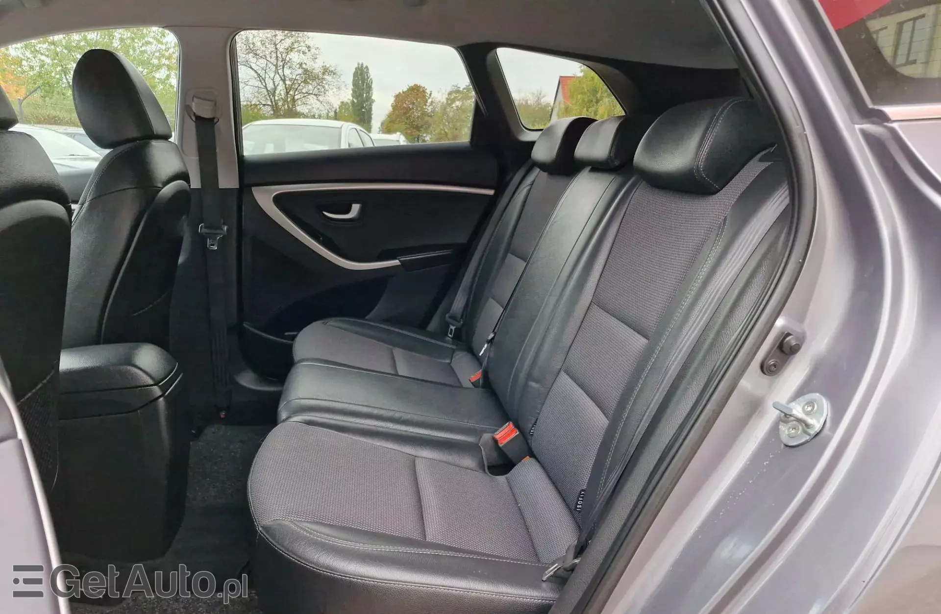 HYUNDAI I30 1.6 CRDi (110 KM)