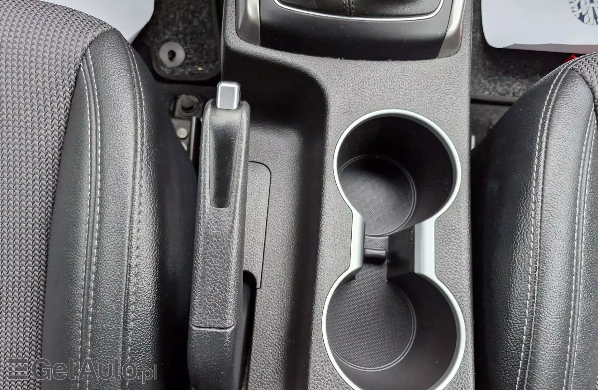 HYUNDAI I30 1.6 CRDi (110 KM)