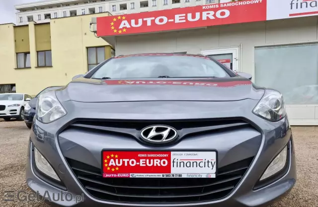 HYUNDAI I30 1.6 CRDi (110 KM)