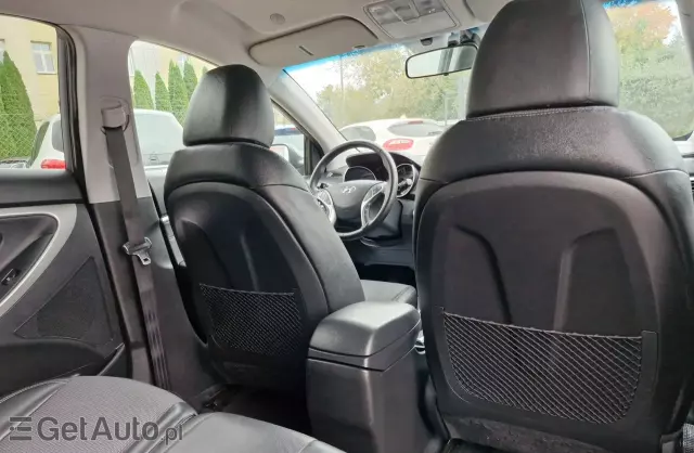 HYUNDAI I30 1.6 CRDi (110 KM)