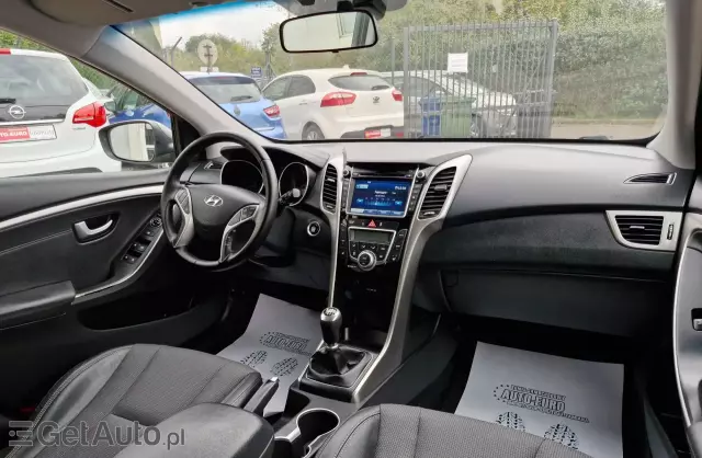 HYUNDAI I30 1.6 CRDi (110 KM)