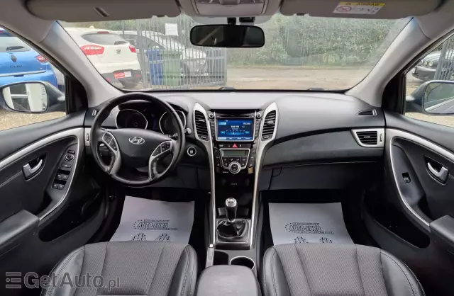 HYUNDAI I30 1.6 CRDi (110 KM)