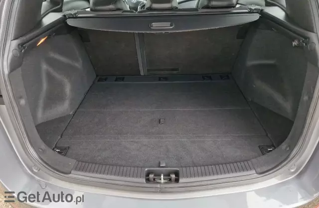 HYUNDAI I30 1.6 CRDi (110 KM)