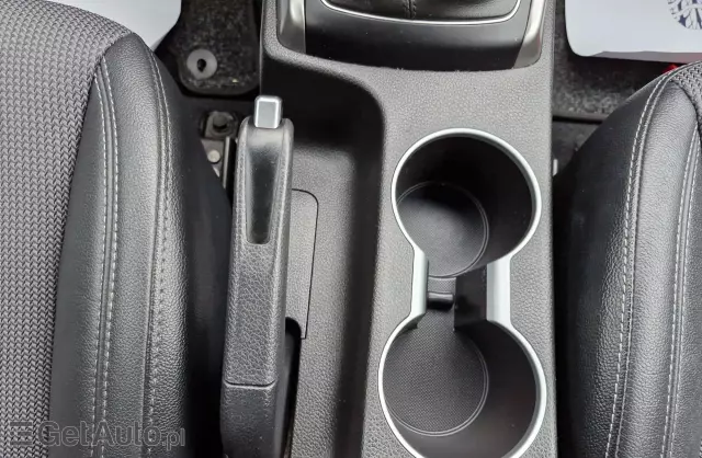 HYUNDAI I30 1.6 CRDi (110 KM)