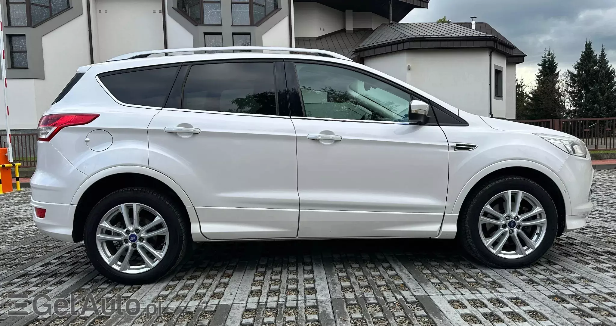 FORD Kuga Titanium