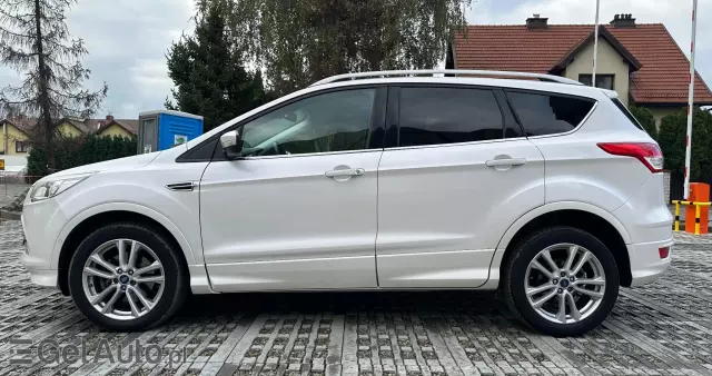 FORD Kuga Titanium