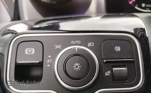 MERCEDES-BENZ Klasa A 