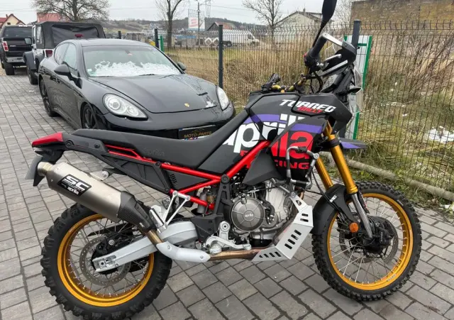 APRILIA Tuareg 