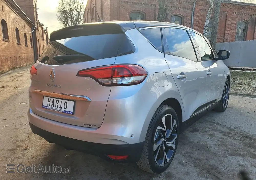 RENAULT Scenic TCe 140 GPF BLACK EDITION