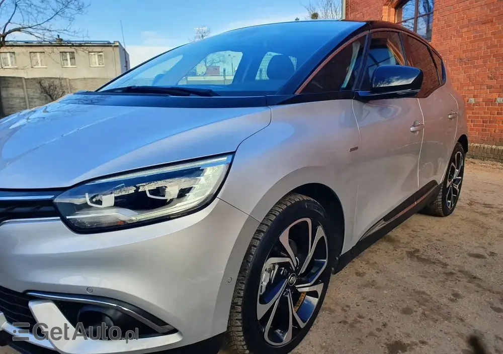 RENAULT Scenic TCe 140 GPF BLACK EDITION