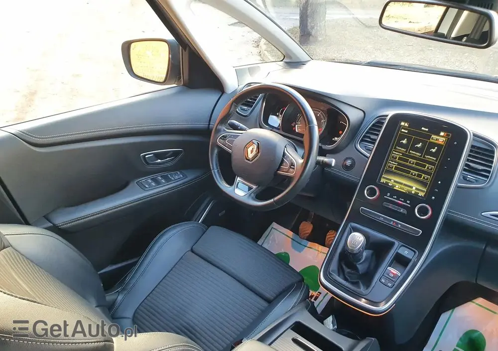 RENAULT Scenic TCe 140 GPF BLACK EDITION