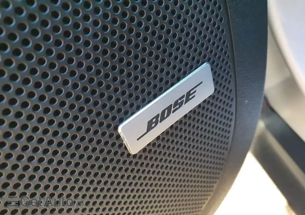 RENAULT Scenic TCe 140 GPF BLACK EDITION