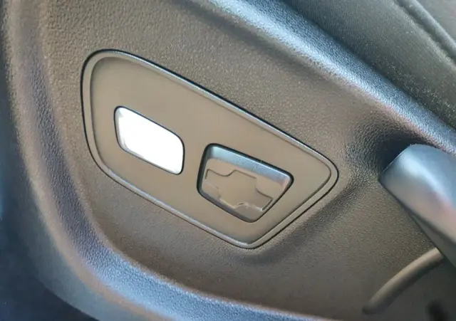 RENAULT Scenic TCe 140 GPF BLACK EDITION