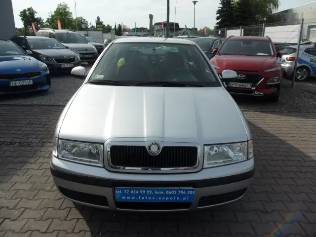 SKODA Octavia 