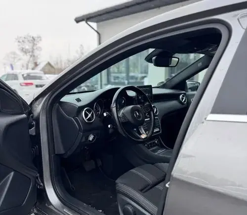 MERCEDES-BENZ Klasa A 