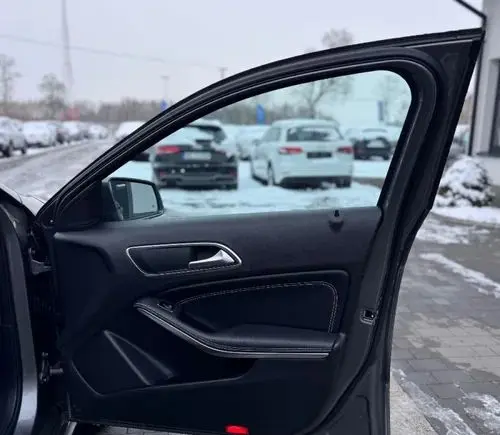 MERCEDES-BENZ Klasa A 