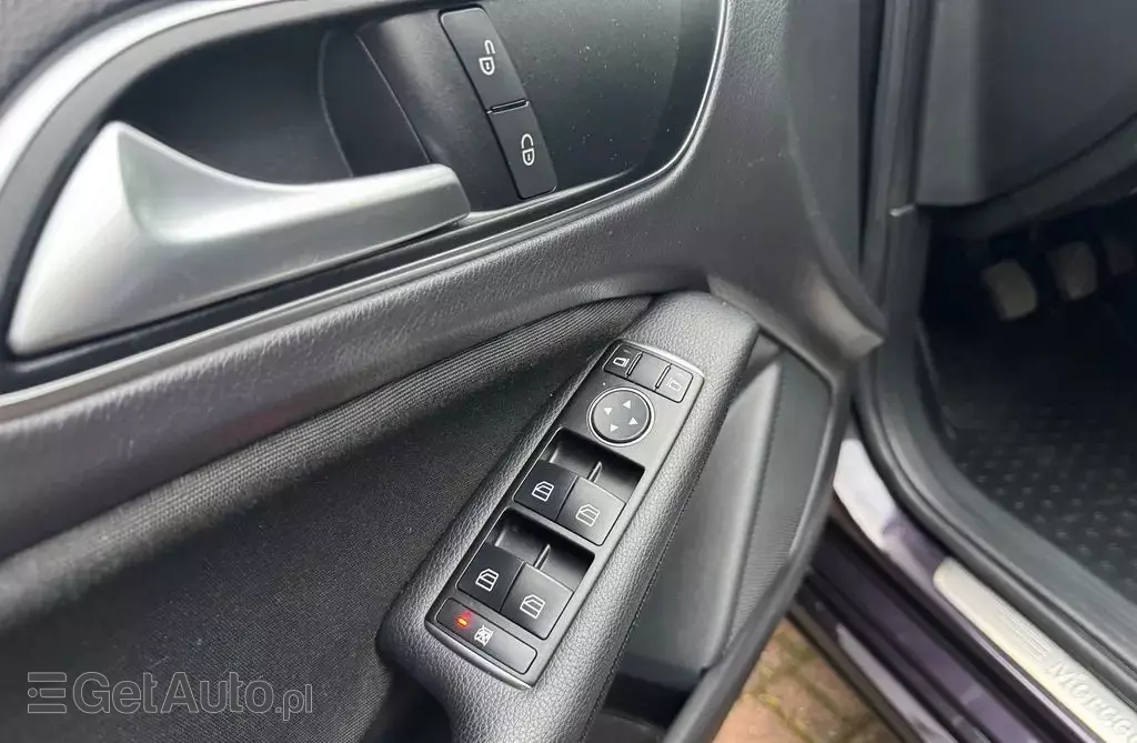 MERCEDES-BENZ Klasa A 