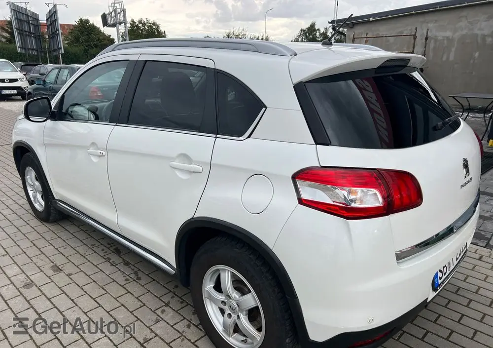 PEUGEOT 4008 HDI FAP 150 Stop & Start Allure